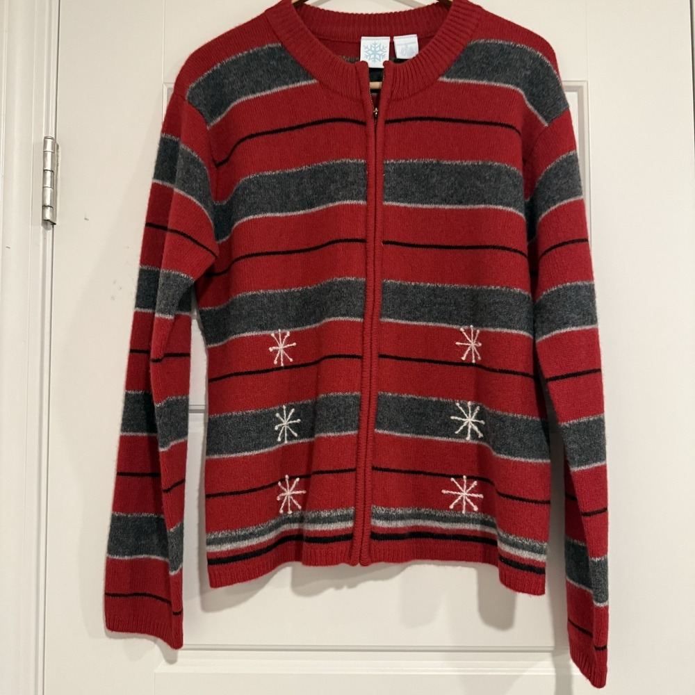 Snowflake Red Gray Knit Zip Cardigan Size S Holiday Christmas Lambs Wool Soft